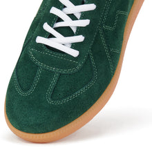 Load image into Gallery viewer, Rollie Pace Emerald/White Sneaker
