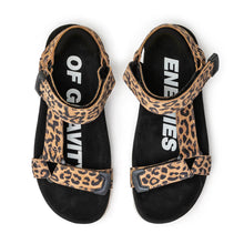 Load image into Gallery viewer, Rollie Sandal Tooth Wedge Leopard
