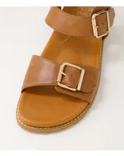 Load image into Gallery viewer, Ziera W Hastice Tan Leather Sandal
